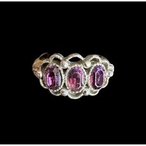 Vintage Avon Triple Purple Amethyst Ring Signed Adjustable 5/7 Silver Toned